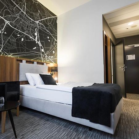 Best Western Hotel Mariacki Katowice Eksteriør billede