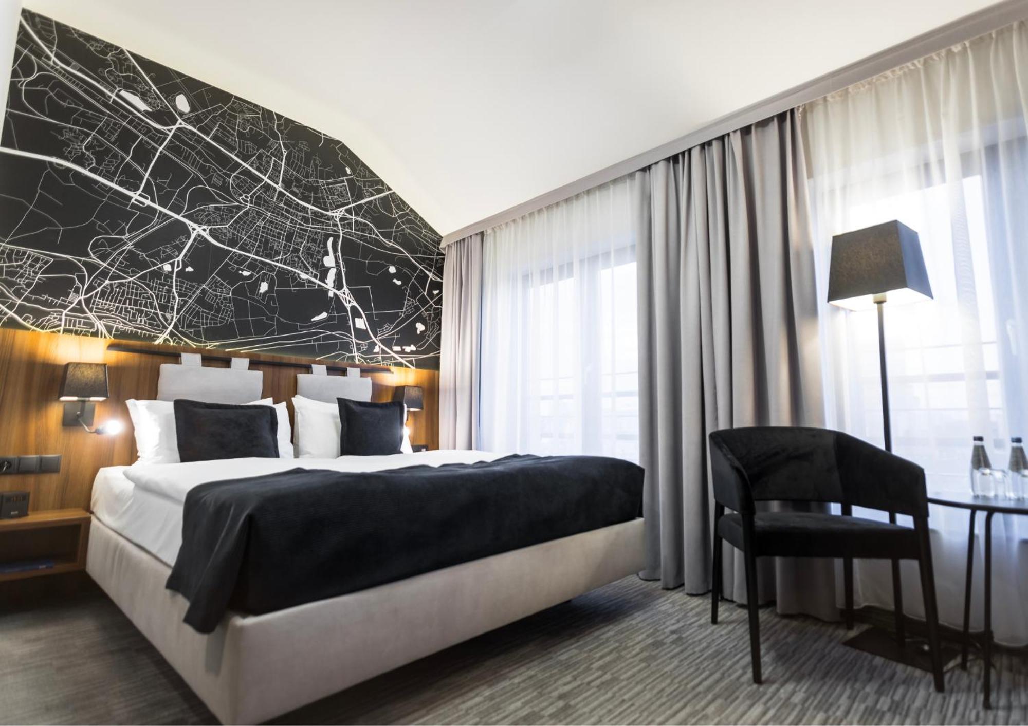 Best Western Hotel Mariacki Katowice Værelse billede